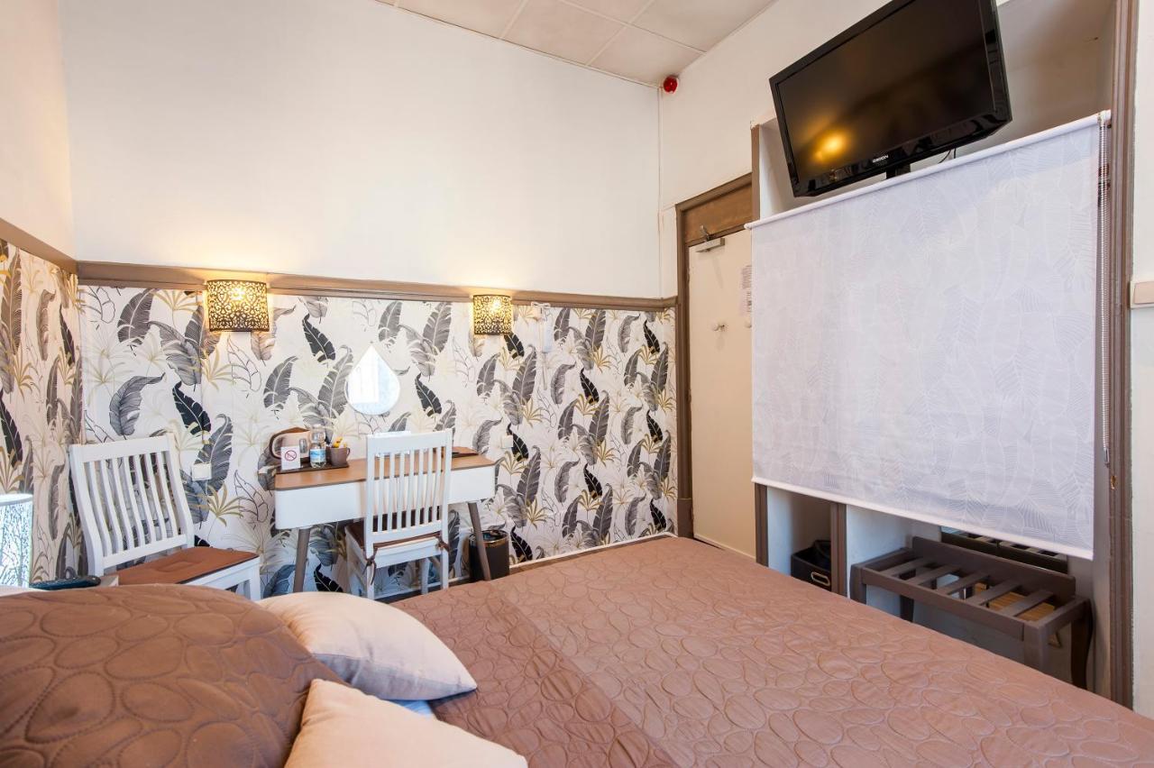 Hotel De Charme Le Provence Salon-de-Provence Dış mekan fotoğraf